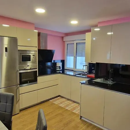 La Solana Del Parque, 4 Pax Wifi - A Un Paso De La Playa - Vut-4627-as Apartment